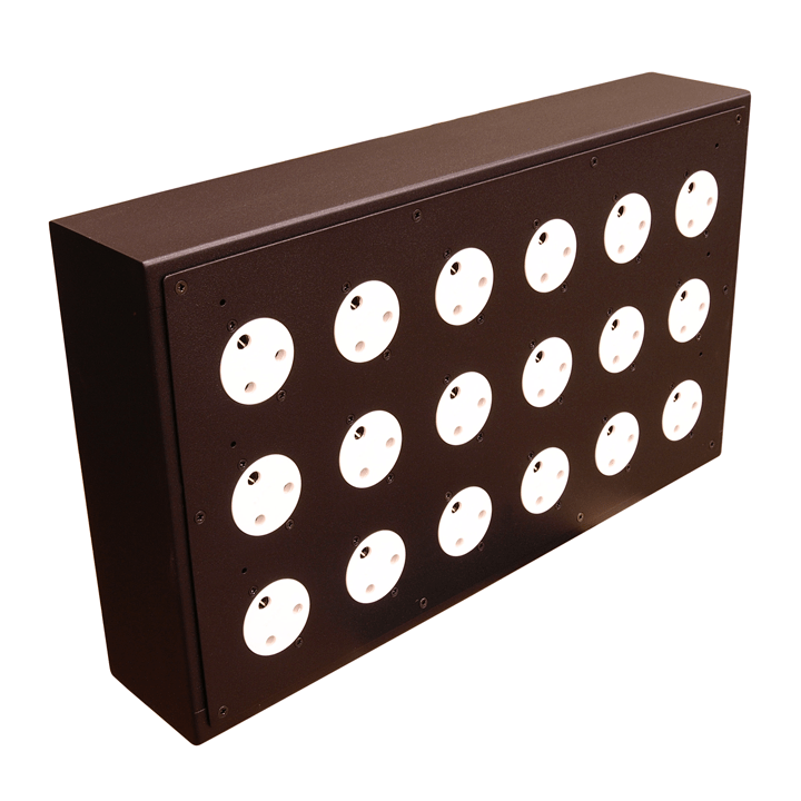 18 Way Horizontal 15 amp Socket Box